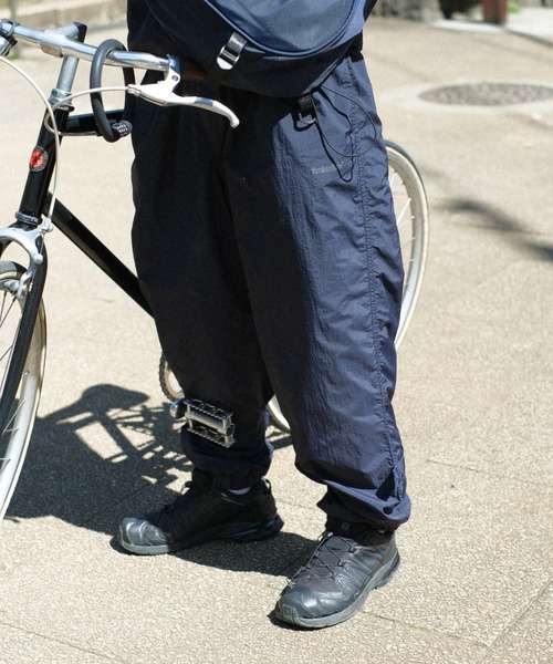 BROKEN BASE（ブロークンベース）の「アンクルバンドナイロンパンツ（その他パンツ・メンズ・ネイビー/ブラック・LARGE/MEDIUM）」の19枚目の写真