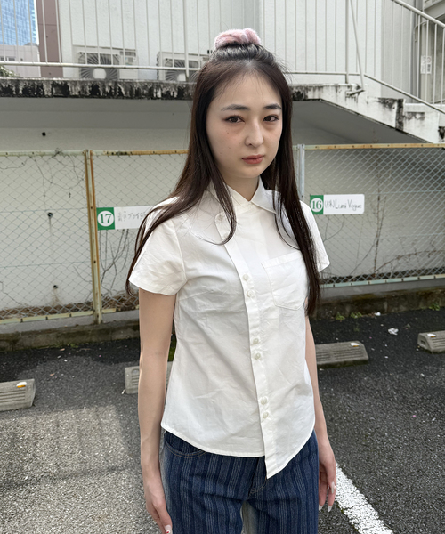 Oriens JOURNAL STANDARD(オリエンス ジャーナルスタンダード)の「アシンメトリーデザイン シャツ(シャツ/ブラウス・レディース・ホワイト/グレー・FREE)」の2枚目の写真