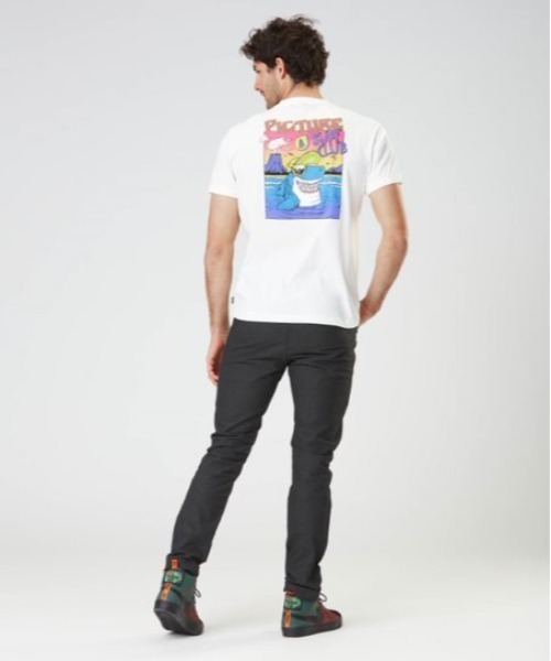 PICTURE ORGANIC CLOTHING(ピクチャーオーガニッククロージング)の「【PICTURE/ピクチャー】MAPOON TEE/半袖ネオンカラーレトロテイストバックプリントTシャツ(Tシャツ/カットソー・メンズ・ホワイト/ブラック・MEDIUM/SMALL)」の4枚目の写真