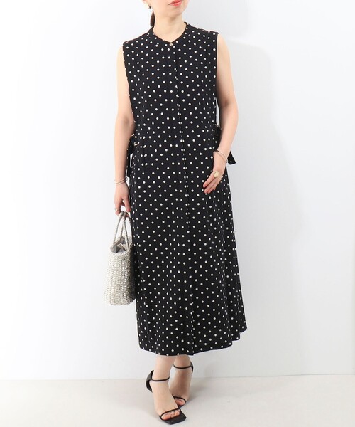 MICO COULIER（ミコクリエ）の「麻調合繊タック切替シャツワンピース（ワンピース・レディース・ブラック系その他/ネイビー/グレー系その他/グレイッシュベージュ・38）」の2枚目の写真