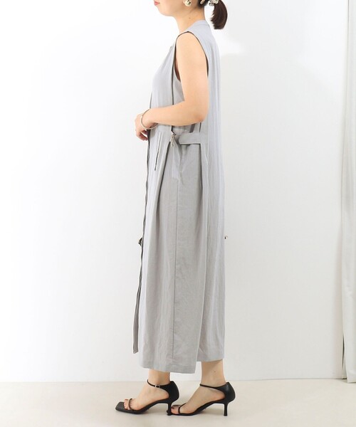 MICO COULIER（ミコクリエ）の「麻調合繊タック切替シャツワンピース（ワンピース・レディース・ブラック系その他/ネイビー/グレー系その他/グレイッシュベージュ・38）」の7枚目の写真