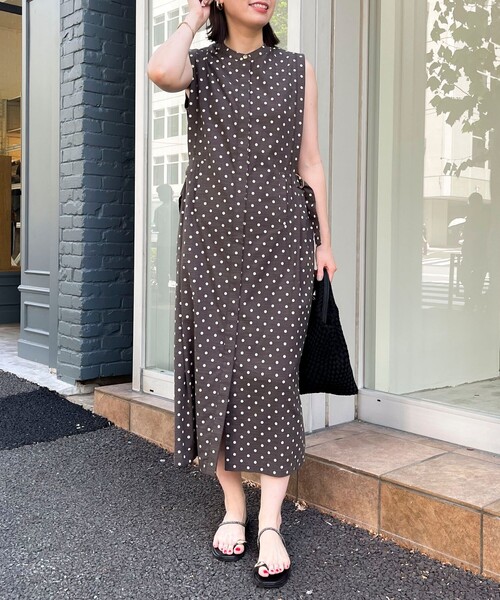 MICO COULIER（ミコクリエ）の「麻調合繊タック切替シャツワンピース（ワンピース・レディース・ブラック系その他/ネイビー/グレー系その他/グレイッシュベージュ・38）」の12枚目の写真