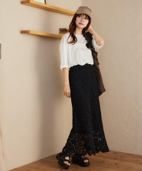 mysty woman（ミスティウーマン）の「SMIRNASLI(サミールナスリ) フリルショルダーBAG　499923（ショルダーバッグ・レディース・ブラック/ブラウン・FREE）」の4枚目の写真