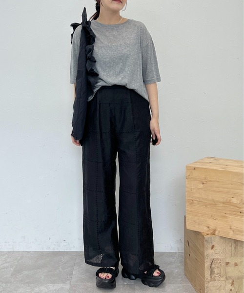 mysty woman（ミスティウーマン）の「SMIRNASLI(サミールナスリ) フリルショルダーBAG　499923（ショルダーバッグ・レディース・ブラック/ブラウン・FREE）」の5枚目の写真