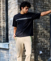 VIRTUOUS（バーチャス）の「【VIRTUOUS/バーチャス】フロントカットオフロゴ半袖Tシャツ（Tシャツ/カットソー）」