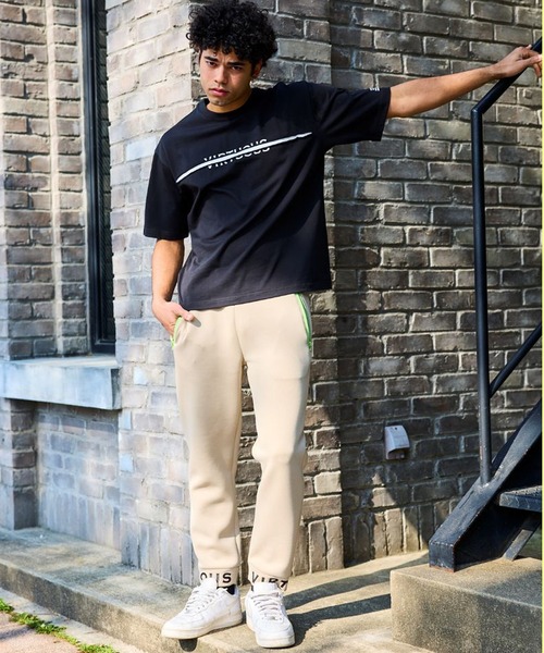 VIRTUOUS(バーチャス)の「【VIRTUOUS/バーチャス】フロントカットオフロゴ半袖Tシャツ(Tシャツ/カットソー・メンズ・ホワイト/ブラック・X-LARGE/LARGE/MEDIUM)」の5枚目の写真
