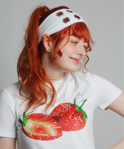 セール】【 IMARI / イマリ 】 イチゴ グラフィック チビTシャツ（T