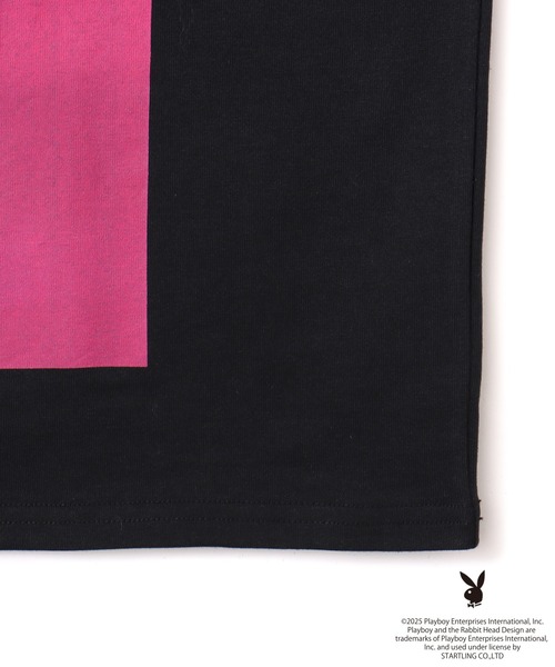 PLAYBOY（プレイボーイ）の「PLAYBOY x atmos pink Big T-shirt / プレイボーイ アトモス ピンク ビッグ T シャツ 【SP】（Tシャツ/カットソー・レディース・ブラック・FREE）」の5枚目の写真