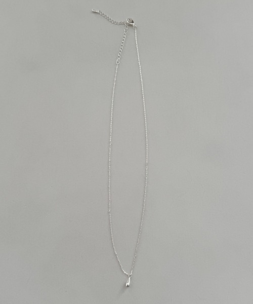 CANAL JEAN(キャナルジーン)の「Pt Tiny bouleネックレス(ネックレス・レディース・シルバー/ゴールド・ONE SIZE)」の7枚目の写真