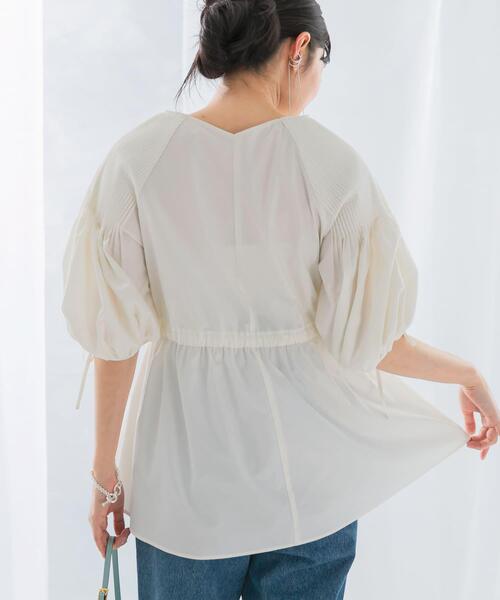 URBAN RESEARCH ROSSO WOMEN(アーバンリサーチ ロッソ)の「ピンタックウエストマークブラウス(シャツ/ブラウス・レディース・ブラック/ホワイト・FREE)」の3枚目の写真