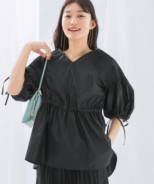 URBAN RESEARCH ROSSO WOMEN(アーバンリサーチ ロッソ)の「ピンタックウエストマークブラウス(シャツ/ブラウス・レディース・ブラック/ホワイト・FREE)」の19枚目の写真