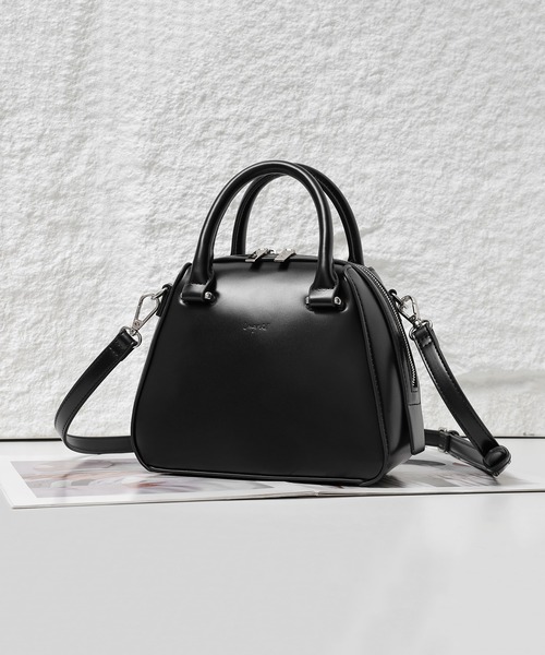 Ungrid(アングリッド)の「【Ungrid/アングリッド】アンティーク ミニボストンバッグ(ボストンバッグ・レディース・ブラック/キャメル・FREE)」の2枚目の写真