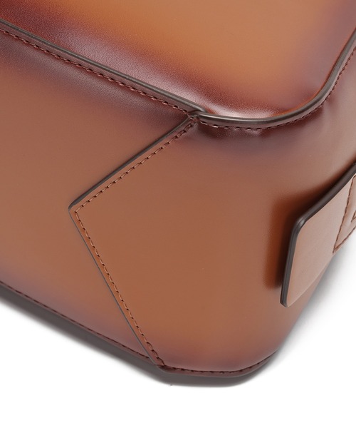 Ungrid(アングリッド)の「【Ungrid/アングリッド】アンティーク ミニボストンバッグ(ボストンバッグ・レディース・ブラック/キャメル・FREE)」の13枚目の写真