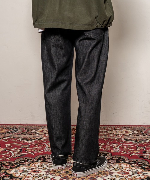 Subciety（サブサエティ）の「5P wide tapered denim pants（デニムパンツ・メンズ・ブラック/インディゴブルー・マルチサイズ）」の11枚目の写真