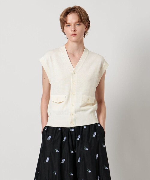 LOEFF(ロエフ)の「<LOEFF>フラップ Vネック ベスト(ベスト・レディース・オフホワイト/オリーブ/ダークグレー・FREE)」の9枚目の写真