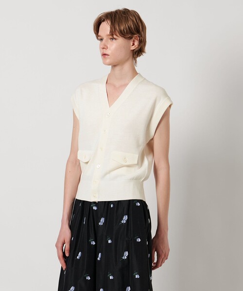 LOEFF(ロエフ)の「<LOEFF>フラップ Vネック ベスト(ベスト・レディース・オフホワイト/オリーブ/ダークグレー・FREE)」の11枚目の写真