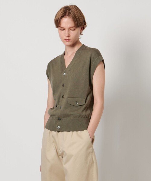 LOEFF(ロエフ)の「<LOEFF>フラップ Vネック ベスト(ベスト・レディース・オフホワイト/オリーブ/ダークグレー・FREE)」の15枚目の写真
