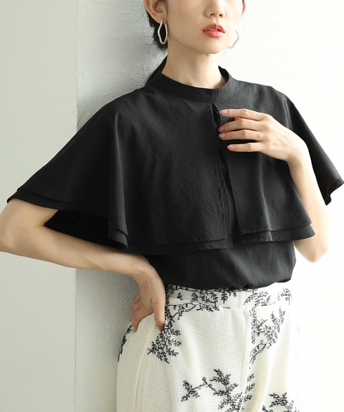 Sawa a la mode（サワアラモード）の「ケープブラウス（シャツ/ブラウス・レディース・ブラック/オフホワイト/オレンジ・FREE）」の2枚目の写真