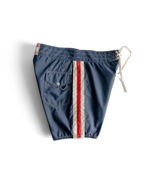BIRDWELL(バードウェル)の「【BIRD WELL/バードウェル】300 Boardshorts 超強度 撥水性 速乾性 水着 ボードショーツ メガドット ライン(水着・メンズ・ネイビー/グリーン・30inch/32inch/28inch/34inch)」の11枚目の写真