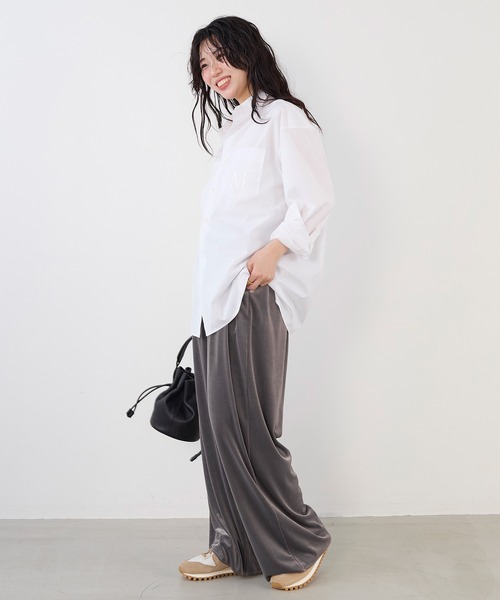 GREYCHORD（グレーコード）の「【GREYCHORD】ベロアパンツ-LAYLA（その他パンツ・レディース・グレー/ベージュ・1）」の4枚目の写真