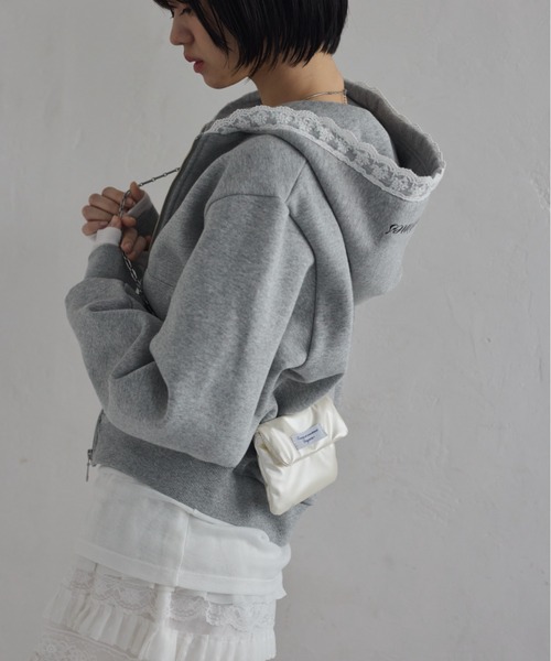 Smyeon(スミョン)の「Chain compact pouch bag/チェーンコンパクトリップポーチ(ポーチ・レディース・ベージュ/ホワイト×ブラック/ライトブルー/ホワイト/ブラック×ホワイト/ブラウン/ピンク/ホワイト×ピンク/ホワイト×ブルー・FREE)」の18枚目の写真
