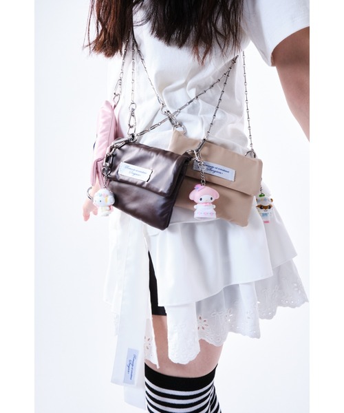 Smyeon(スミョン)の「Chain compact pouch bag/チェーンコンパクトリップポーチ(ポーチ・レディース・ベージュ/ホワイト×ブラック/ライトブルー/ホワイト/ブラック×ホワイト/ブラウン/ピンク/ホワイト×ピンク/ホワイト×ブルー・FREE)」の11枚目の写真