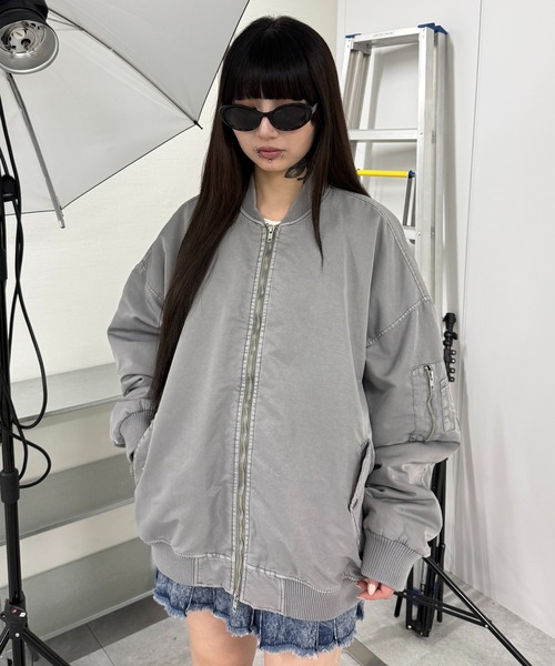 Figments（フィグメンツ）の「フェードボンバージャケット（ブルゾン・レディース・ブラック/グレー・LARGE/X-LARGE）」の6枚目の写真