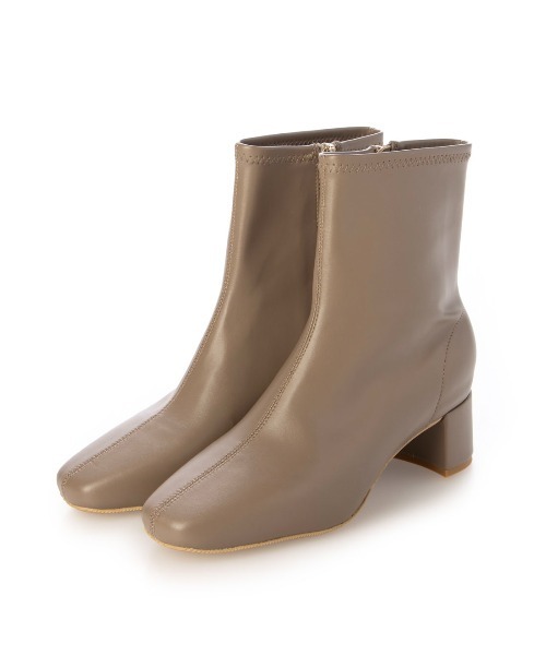 EVOL（イーボル）の「【S-LLサイズ展開・クッション入り】ソフトストレッチスクエア4.5cmショートブーツ IZ5886（ブーツ・レディース・ブラウン/アッシュグレー/ブラック系その他/ブラック・LL/L/M/S）」の7枚目の写真