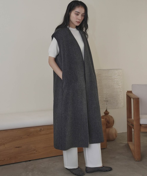 ELFRANK(エルフランク)の「【ウール70%】オーバーシルエット Vネック ロングジレ(ベスト・レディース・チャコールグレー/ブラック/キャメル・FREE)」の3枚目の写真