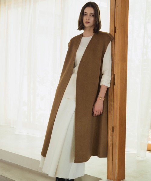 ELFRANK(エルフランク)の「【ウール70%】オーバーシルエット Vネック ロングジレ(ベスト・レディース・チャコールグレー/ブラック/キャメル・FREE)」の5枚目の写真