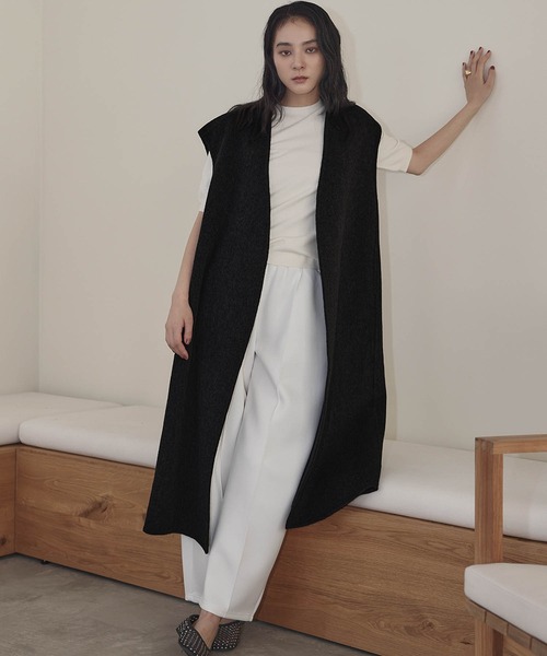 ELFRANK(エルフランク)の「【ウール70%】オーバーシルエット Vネック ロングジレ(ベスト・レディース・チャコールグレー/ブラック/キャメル・FREE)」の10枚目の写真
