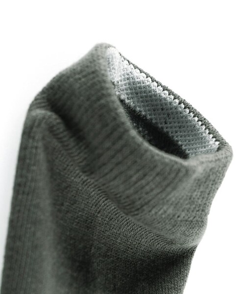 BRANSHES（ブランシェス）の「ワンポイントハイソックス（ソックス/靴下・キッズ・チャコールグレー/ラベンダー・19-21cm/16-18cm）」の6枚目の写真