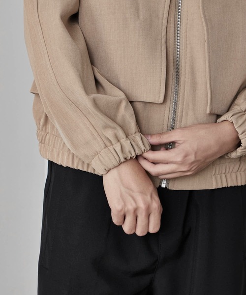 Theater code(シアターコード)の「Full-Zip Faux Layered Jacket / フルジップ フェイクレイヤード ジャケット 秋 秋服メンズ 2026年秋冬 冬服(ブルゾン・メンズ・ブラック/ベージュ・M/L)」の7枚目の写真