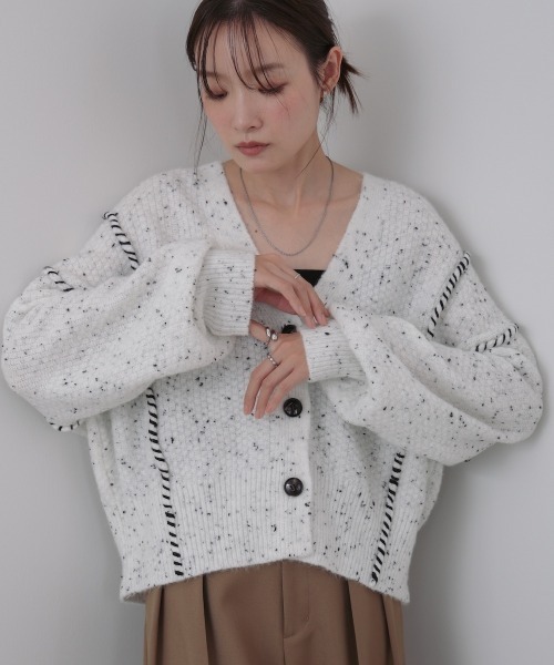 Bab(バブ)の「チョコチップ風ネップ ショート丈ニットカーディガン(カーディガン/ボレロ・レディース・サンドベージュ/ライトグレー/ベージュ・FREE)」の5枚目の写真