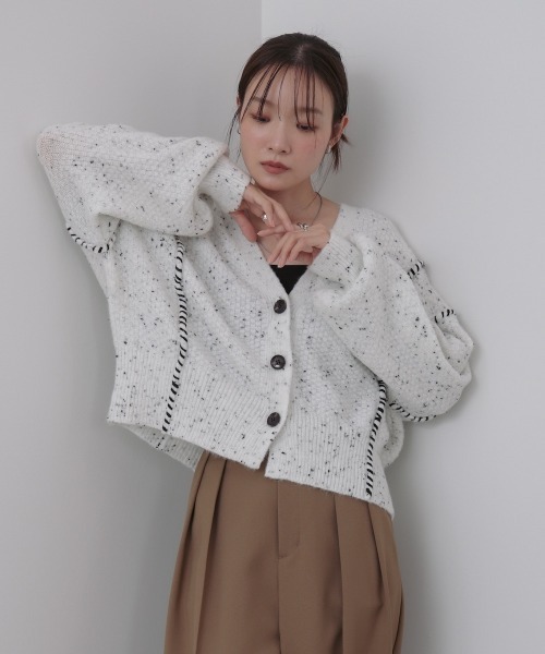 Bab(バブ)の「チョコチップ風ネップ ショート丈ニットカーディガン(カーディガン/ボレロ・レディース・サンドベージュ/ライトグレー/ベージュ・FREE)」の11枚目の写真