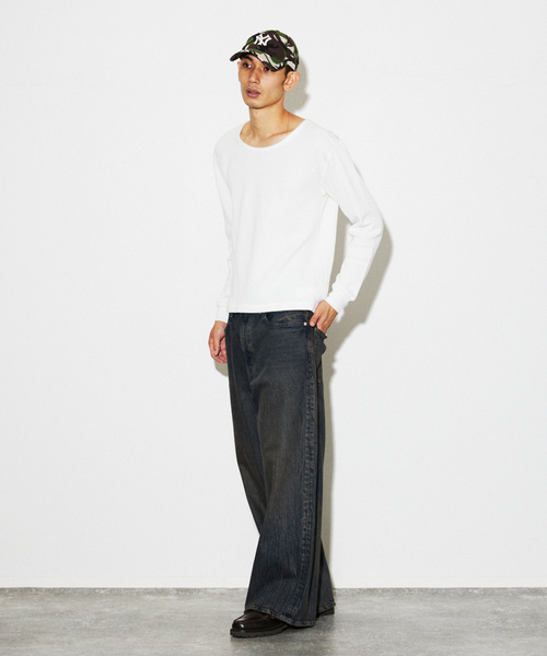 JOURNAL STANDARD（ジャーナルスタンダード）の「ワイド ネック サーマル ロンT（Tシャツ/カットソー・メンズ・ホワイト/ブラック・MEDIUM/LARGE）」の9枚目の写真
