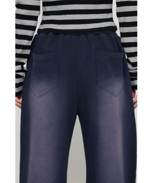 LAGUA GEM（ラグアジェム）の「VINTAGE WASH スウェットパンツ（スウェットパンツ・レディース・チャコールグレー/ネイビー/ブラック・SMALL/MEDIUM）」の13枚目の写真