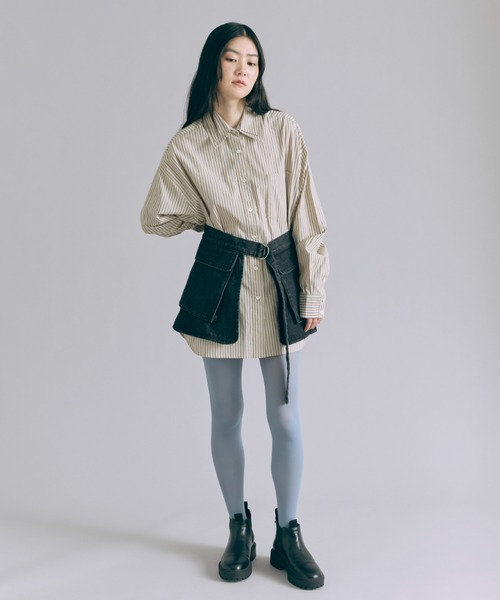 EN NEUME(エンノイム)の「Vintage Stripe Double Collar Over Shirt(シャツ/ブラウス・レディース・ベージュ/ネイビー/ブラウン・FREE)」の12枚目の写真