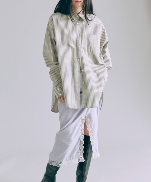 EN NEUME(エンノイム)の「Vintage Stripe Double Collar Over Shirt(シャツ/ブラウス・レディース・ベージュ/ネイビー/ブラウン・FREE)」の15枚目の写真