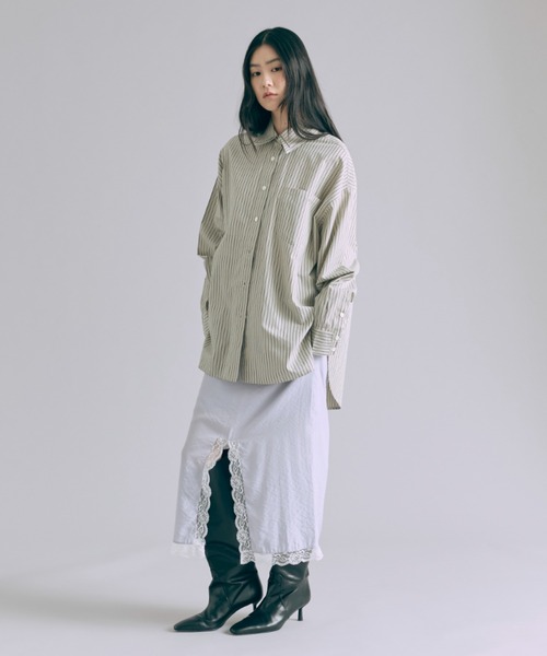 EN NEUME(エンノイム)の「Vintage Stripe Double Collar Over Shirt(シャツ/ブラウス・レディース・ベージュ/ネイビー/ブラウン・FREE)」の16枚目の写真