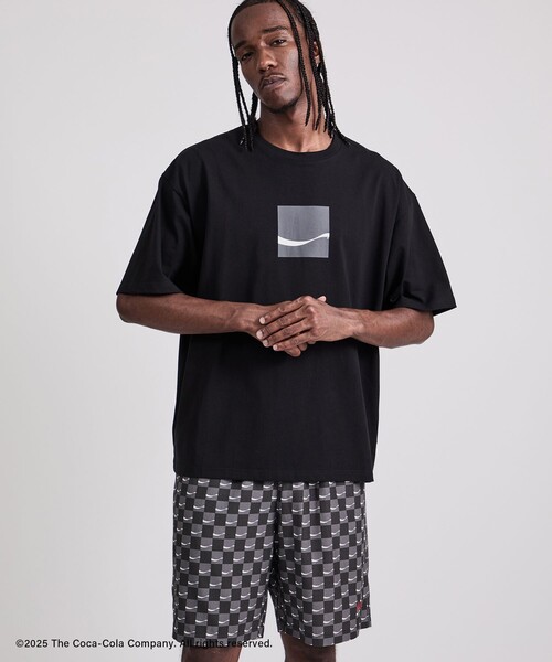 Saturdays NYC（サタデーズ ニューヨークシティ ）の「Coca-Cola 70s DRD Printed T-Shirt（Tシャツ/カットソー・メンズ・ブラック/ホワイト/レッド・XL/L/M/S）」の5枚目の写真