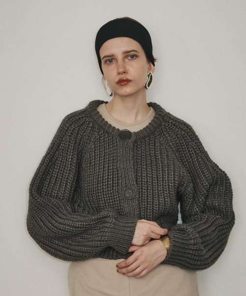 room153（ルームイチゴサン）の「2wayチャンキークロップドニット（ニット/セーター・レディース・チャコールグレー/ベージュ・FREE）」の8枚目の写真