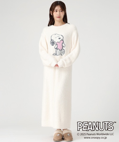 MISCH MASCH(ミッシュマッシュ)の「PEANUTSデザインルームウェアワンピース(ワンピース・レディース・アイボリー/ピンク・フリ-)」の4枚目の写真
