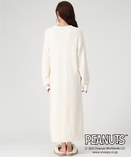 MISCH MASCH(ミッシュマッシュ)の「PEANUTSデザインルームウェアワンピース(ワンピース・レディース・アイボリー/ピンク・フリ-)」の7枚目の写真