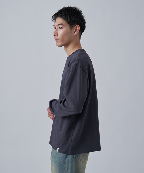 B.C STOCK(ベーセーストック)の「USA コットン 10オンスロングスリーブTシャツ(Tシャツ/カットソー・メンズ・ホワイト/ブラウン/アイボリー/チャコールグレー・MEDIUM/LARGE)」の17枚目の写真