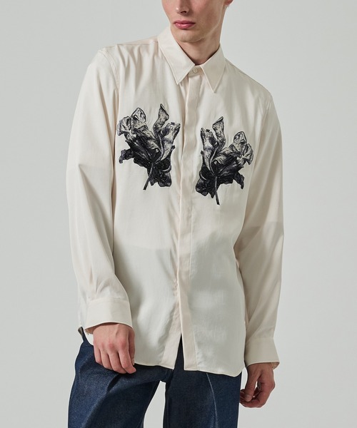TAAKK（ターク）の「【TAAKK】EMBRIDERY SHIRTS（シャツ/ブラウス・メンズ・ブラック/ホワイト・2/3）」の2枚目の写真