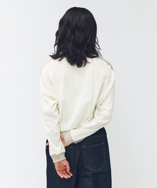 adidas(アディダス)の「【別注】アディダス adidas ワッフル スリーストライプス オーバーサイズフィット ロングスリーブTシャ 限定コラボ(Tシャツ/カットソー・レディース・オフホワイト/ブラウン/サンドグレー・S/M/L/XL)」の5枚目の写真