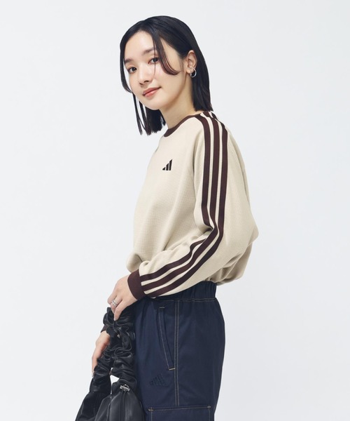 adidas(アディダス)の「【別注】アディダス adidas ワッフル スリーストライプス オーバーサイズフィット ロングスリーブTシャ 限定コラボ(Tシャツ/カットソー・レディース・オフホワイト/ブラウン/サンドグレー・S/M/L/XL)」の22枚目の写真