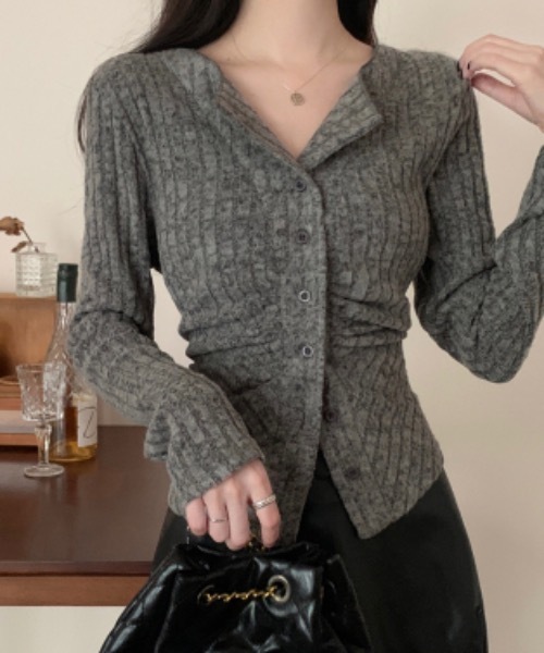 SHEPP(シープ)の「スリムフィットリブニットソー(ニット/セーター・レディース・アイボリー/ピンク/チャコール・M)」の1枚目の写真