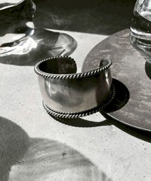 Soierie(\[)̃cCXg oO / Twist bangle(oO/Xgoh)